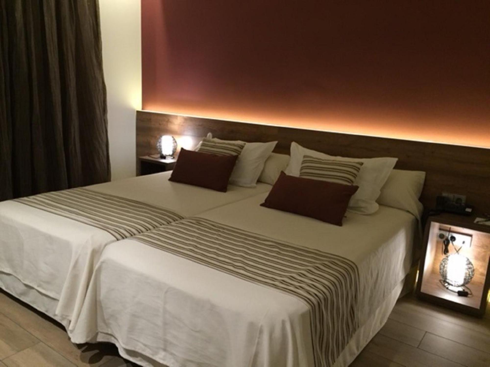 Hotel Venta Banos Campos del Río Extérieur photo